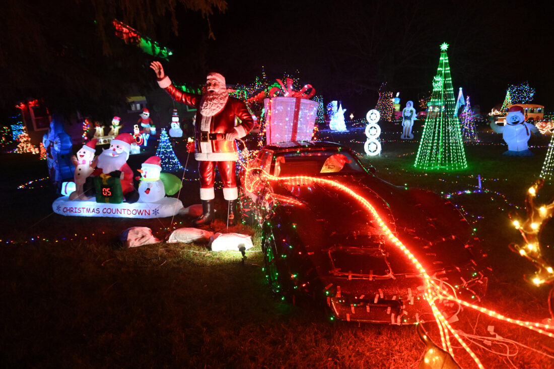 Night lights: Sottile continues family tradition at Cove home